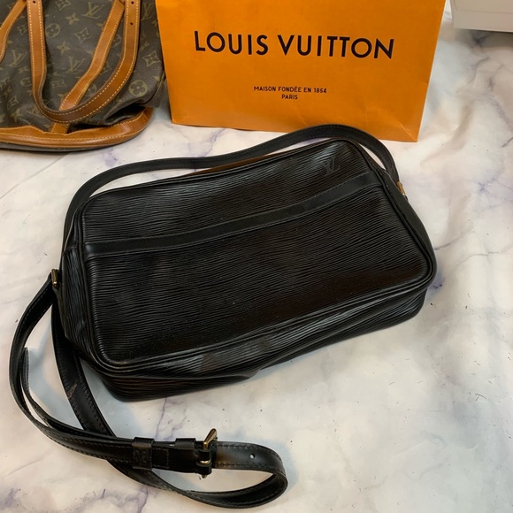 Louis Vuitton Handbags - LOUIS VUITTON black epi trocadero bag